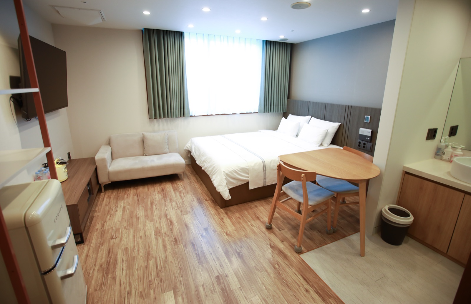 라벨메르 산후조리원 VIP 거실